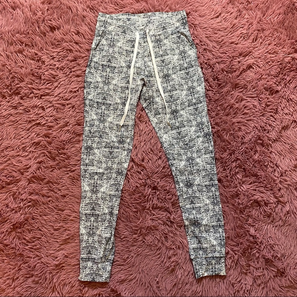 BuffBunny Jasmine Joggers - Hustle Print